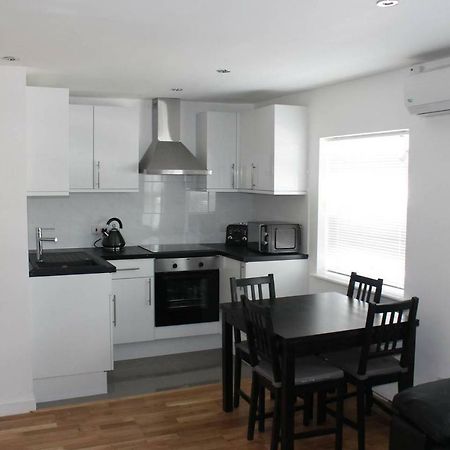 Modern Apartment In Trendy Dalston London Exteriör bild