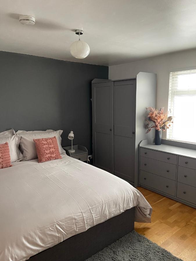 Modern Apartment In Trendy Dalston London Exteriör bild